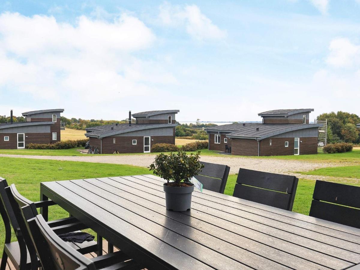 8 Person Holiday Home In Fåborg Eksteriør bilde
