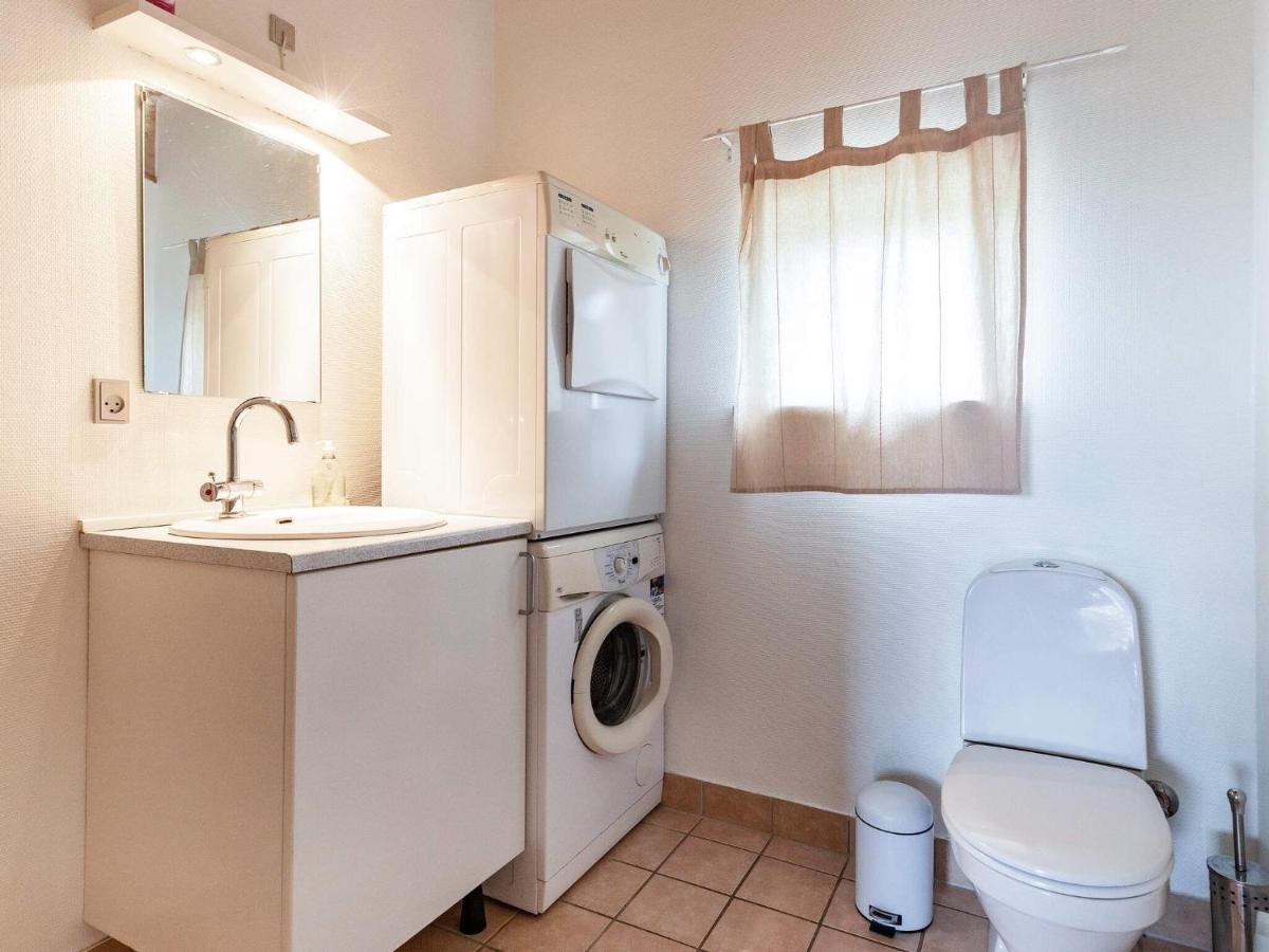 8 Person Holiday Home In Fåborg Eksteriør bilde
